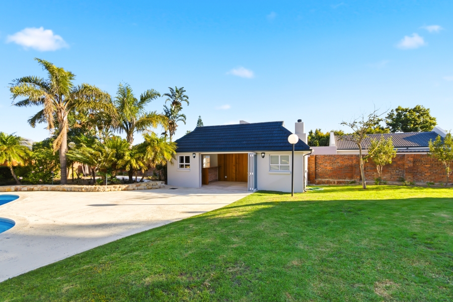 4 Bedroom Property for Sale in Golden Hill Western Cape